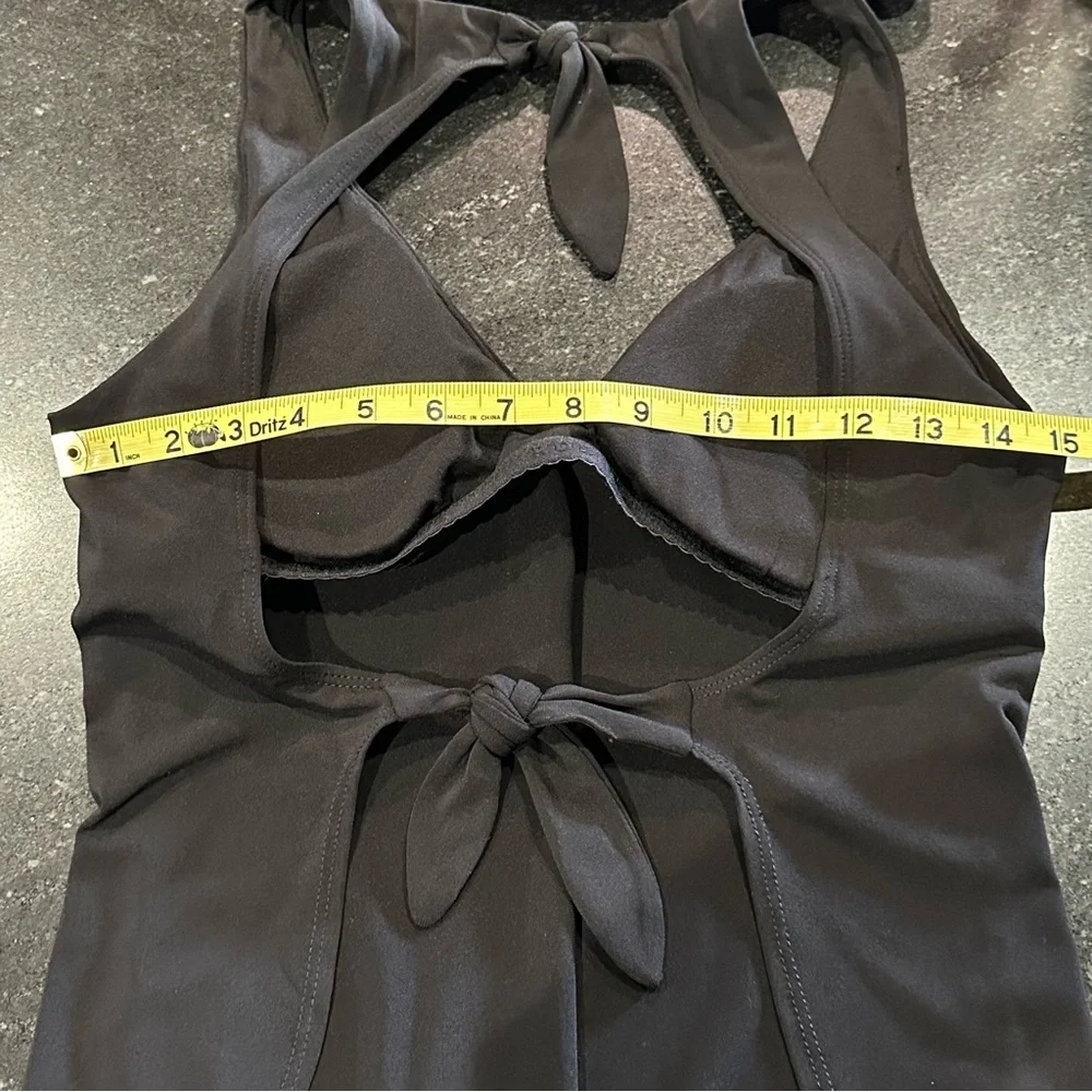 Robin Piccone Black Halter Swim Tankini Top Adjustable‎ Tie Back S/M